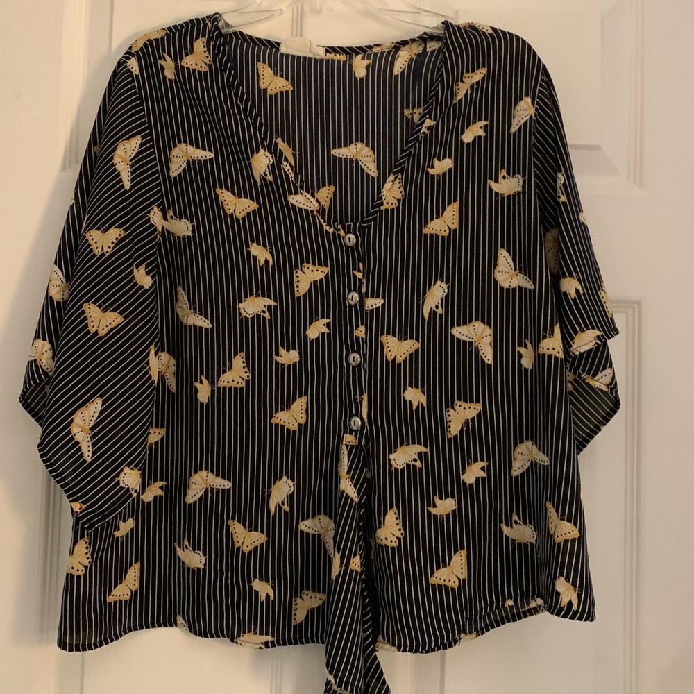 Butterfly top